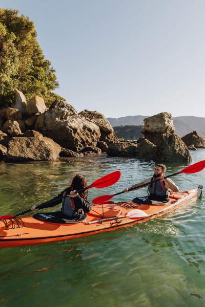 Zero Carbon - Couple kayaking Abel Tasman