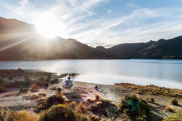 Heli Picnic Alpine Lake - Kahurangi credit Helicopters Nelson