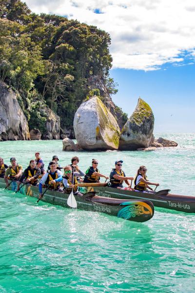 Waka Abel Tasman by Ian Trafford