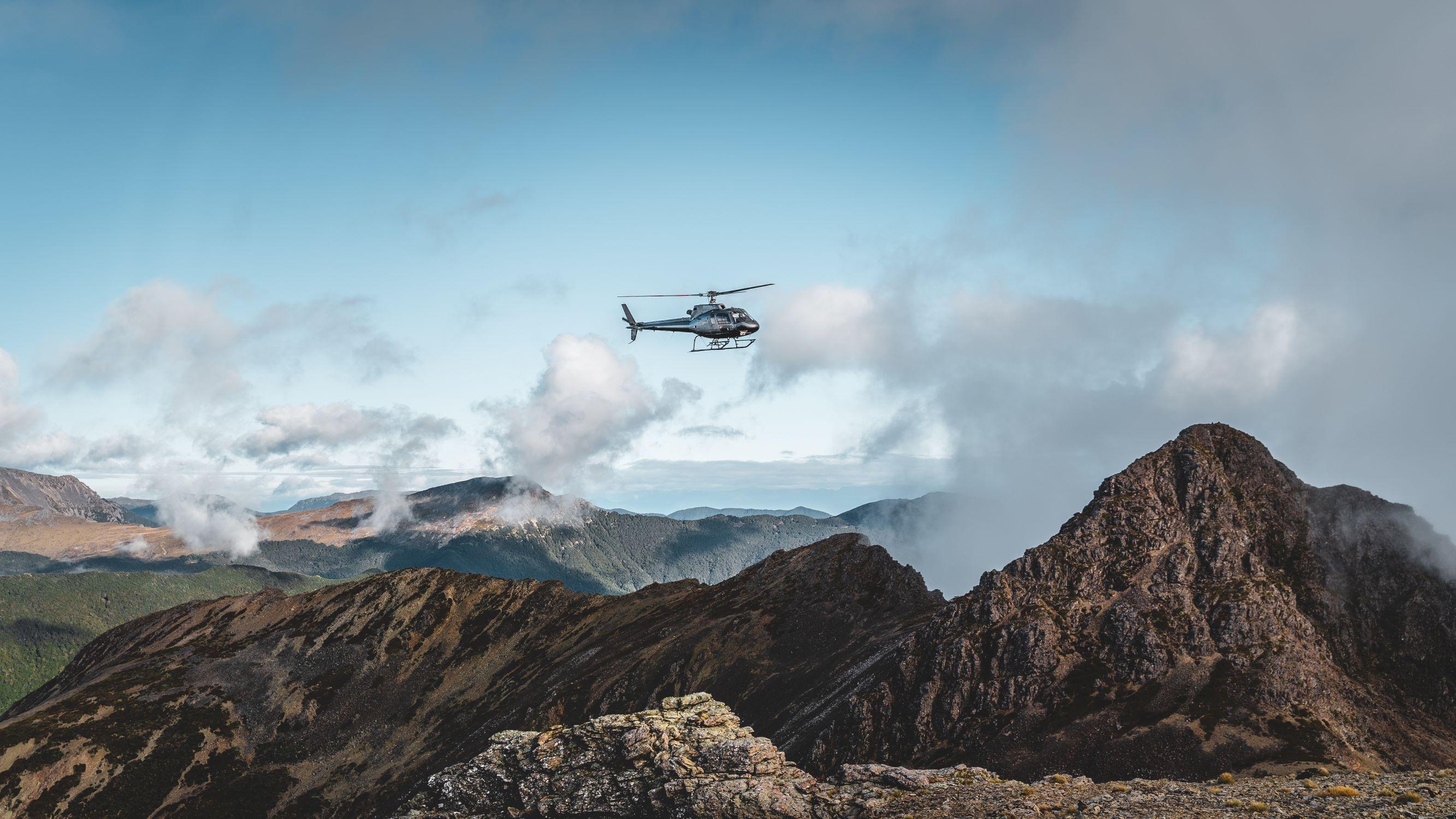 Heli-Picnic on a Peak