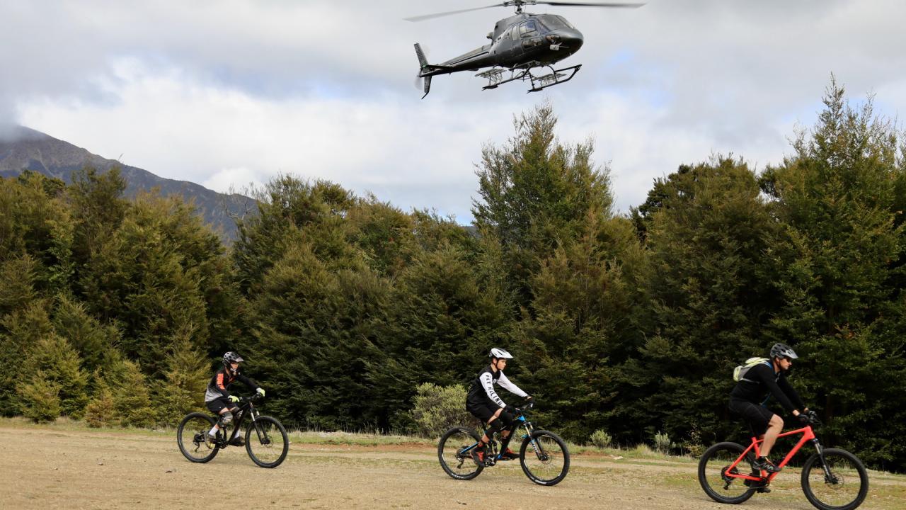 Heli-Bike with Helicopters Nelson