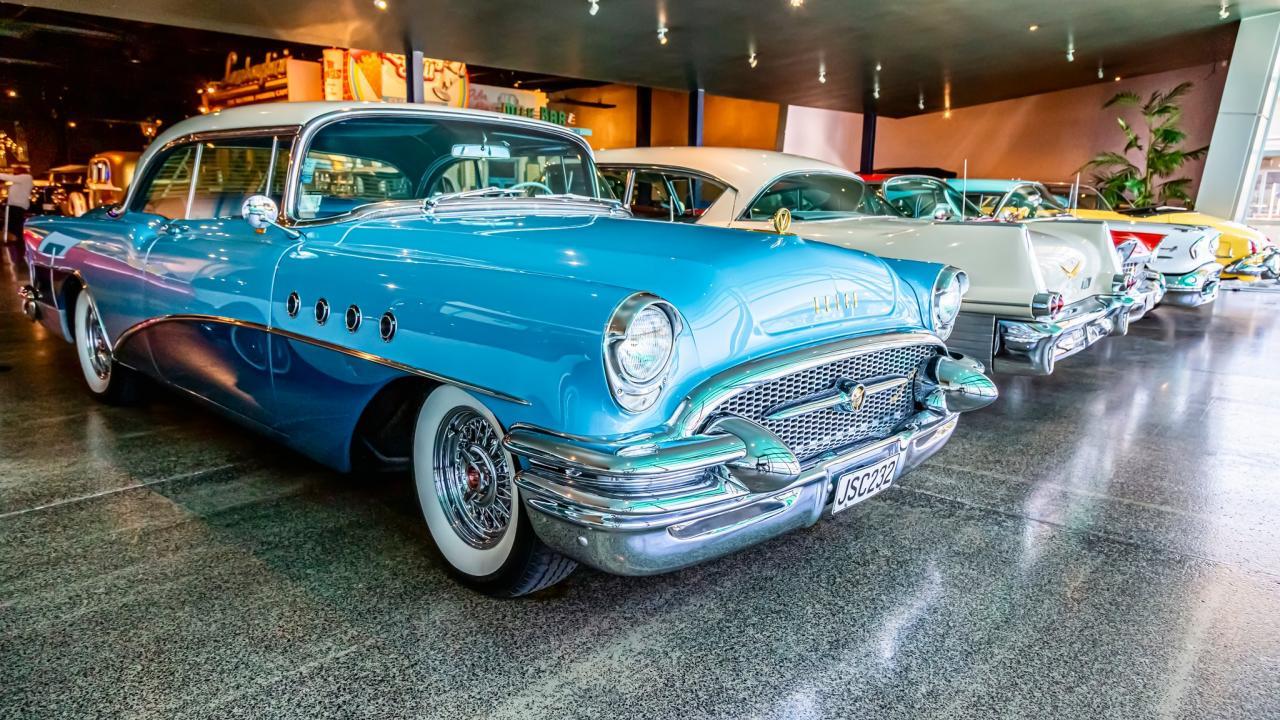 1955 Buick Roadmaster Riviera 