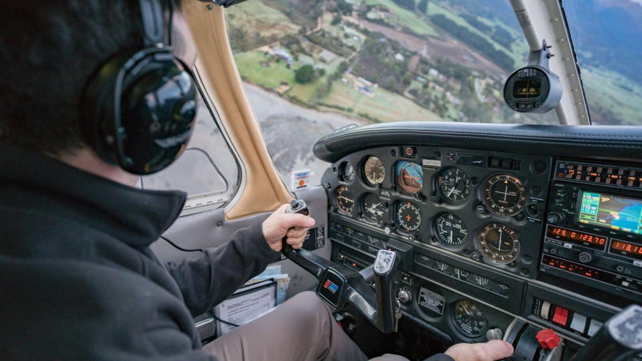 On approach to land with Golden Bay Air