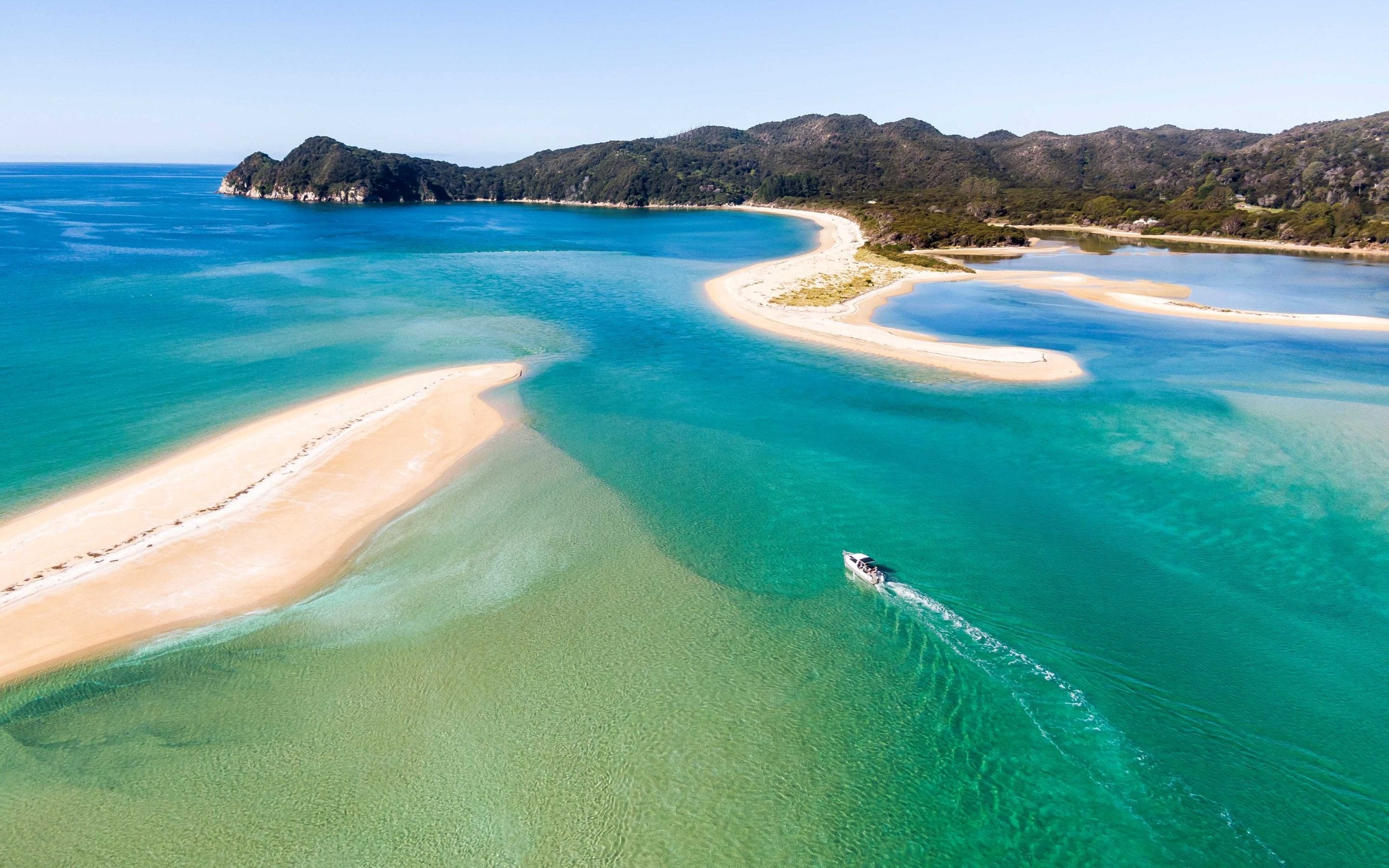 Awaroa Estuary 2 credit Abel Tasman AquaTaxi