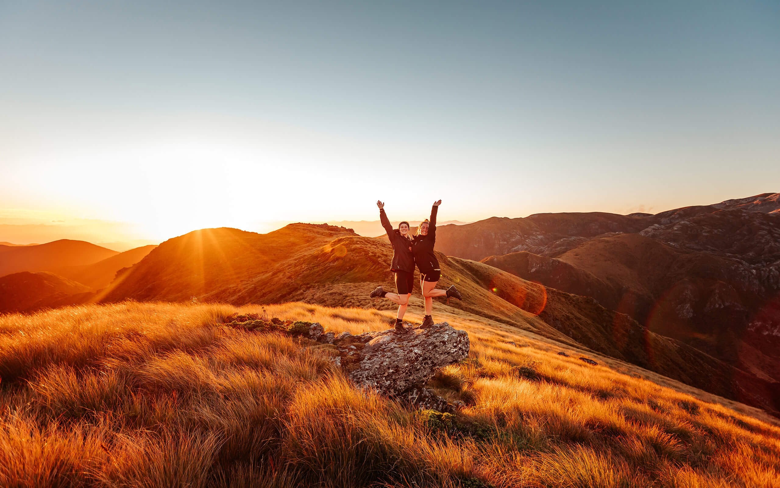 Mt Arthur hiking friends by Aimee Jules